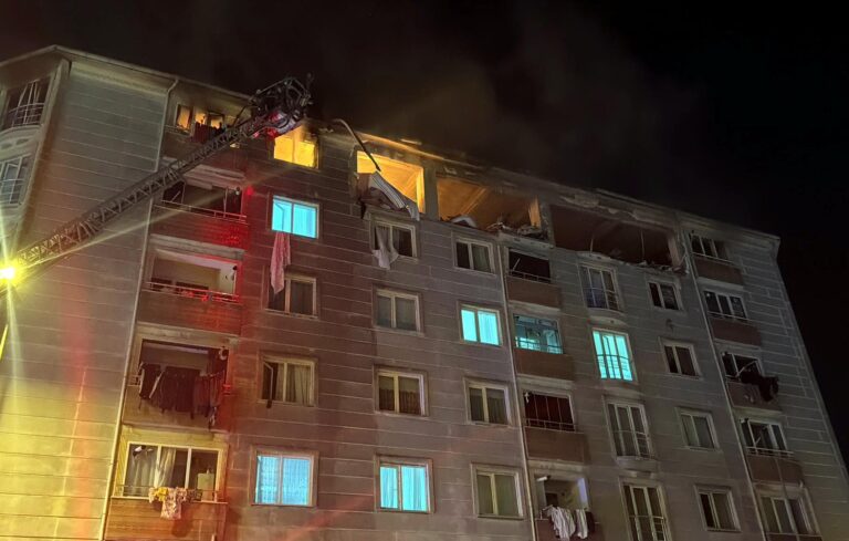 Tekirdağ’da apartman dairesinde patlama: 1 ölü