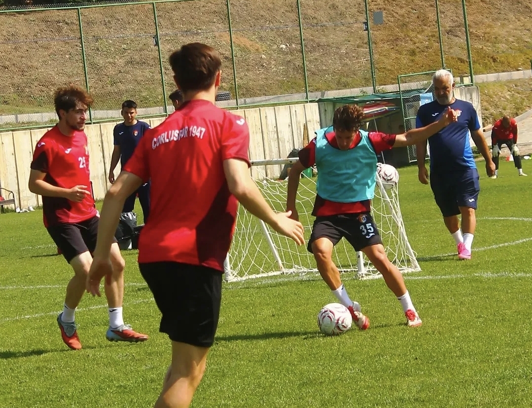 Çorluspor 1947, Bolu Kampında Yeni Sezon Hazırlıklarını Sürdürüyor Çorluspor 1947, Bolu Kampında Yeni Sezon Hazırlıklarını Sürdürüyor