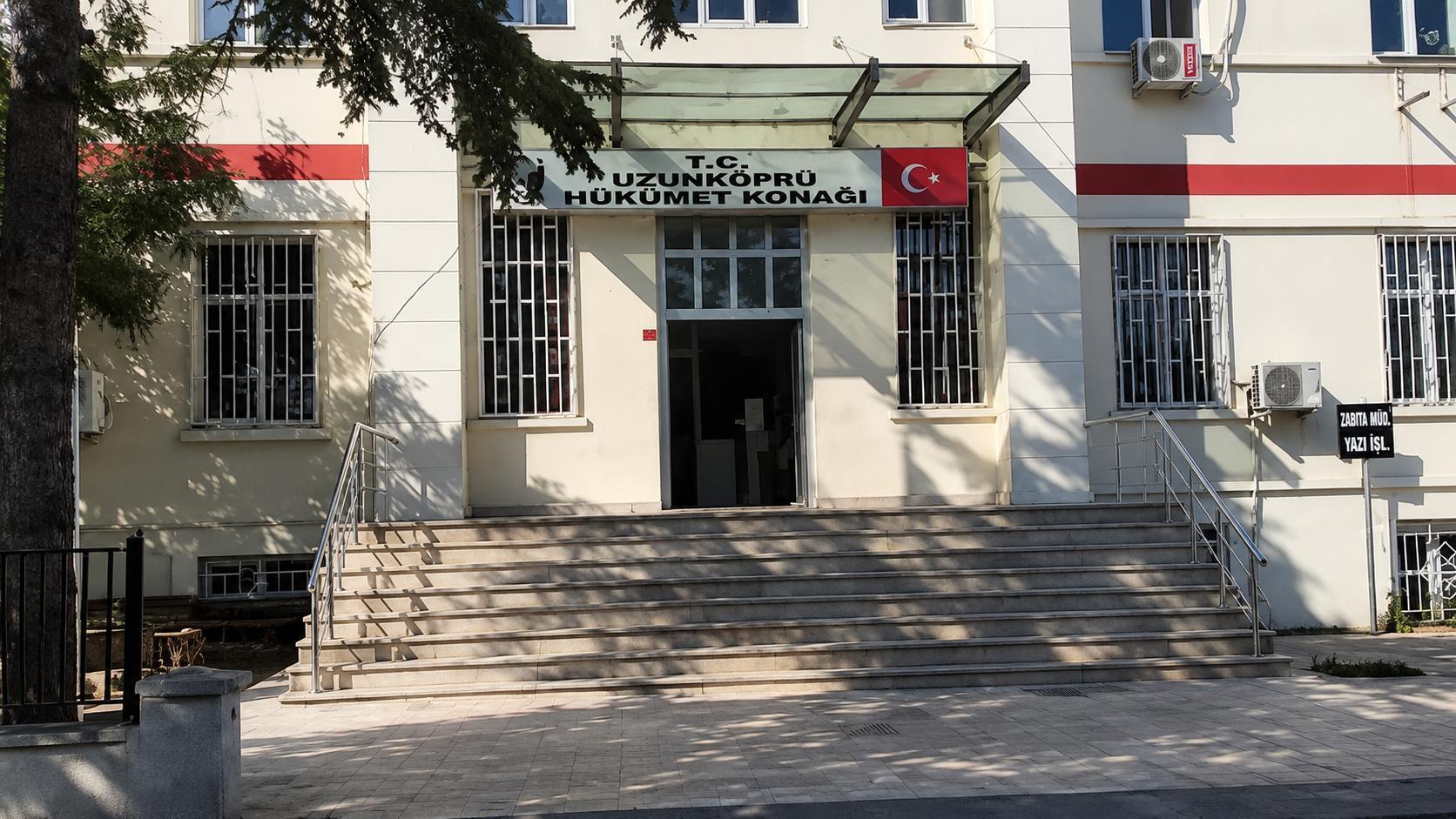 Edirne’de aranan 3 firari hükümlü yakalandı Edirne’de aranan 3 firari hükümlü yakalandı