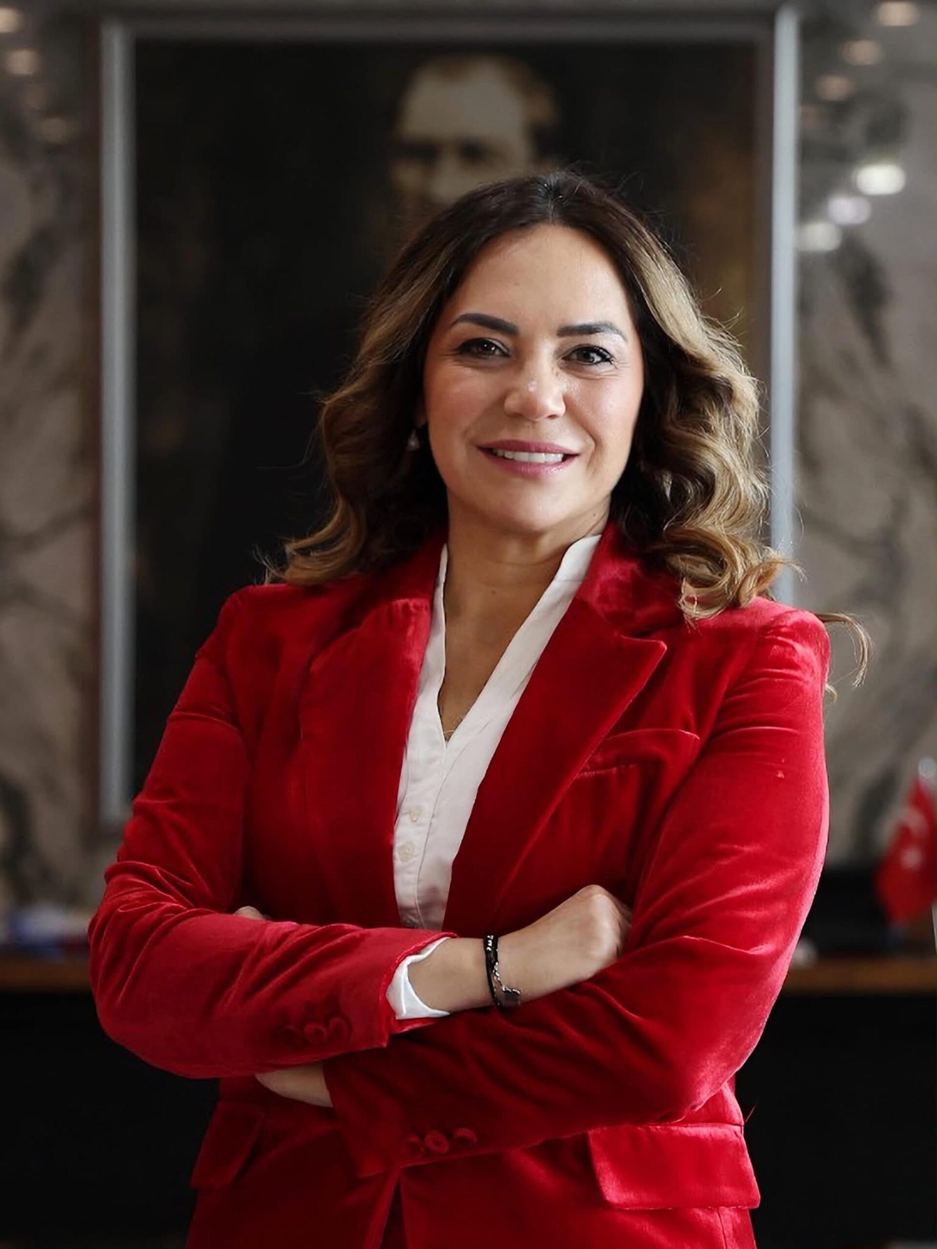 Tekirdağ Büyükşehir Belediye Başkanı Yüceer, Yeni Parti’ye geçti Tekirdağ Büyükşehir Belediye Başkanı Yüceer, Yeni Parti’ye geçti