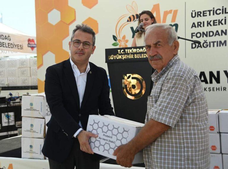Tekirdağ Büyükşehir Belediyesi’nden arı yetiştiricilerine destek