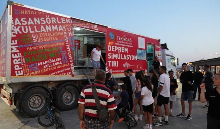 Tekirdağ’da Mürefte depreminin yıldönümünde deprem eğitimi