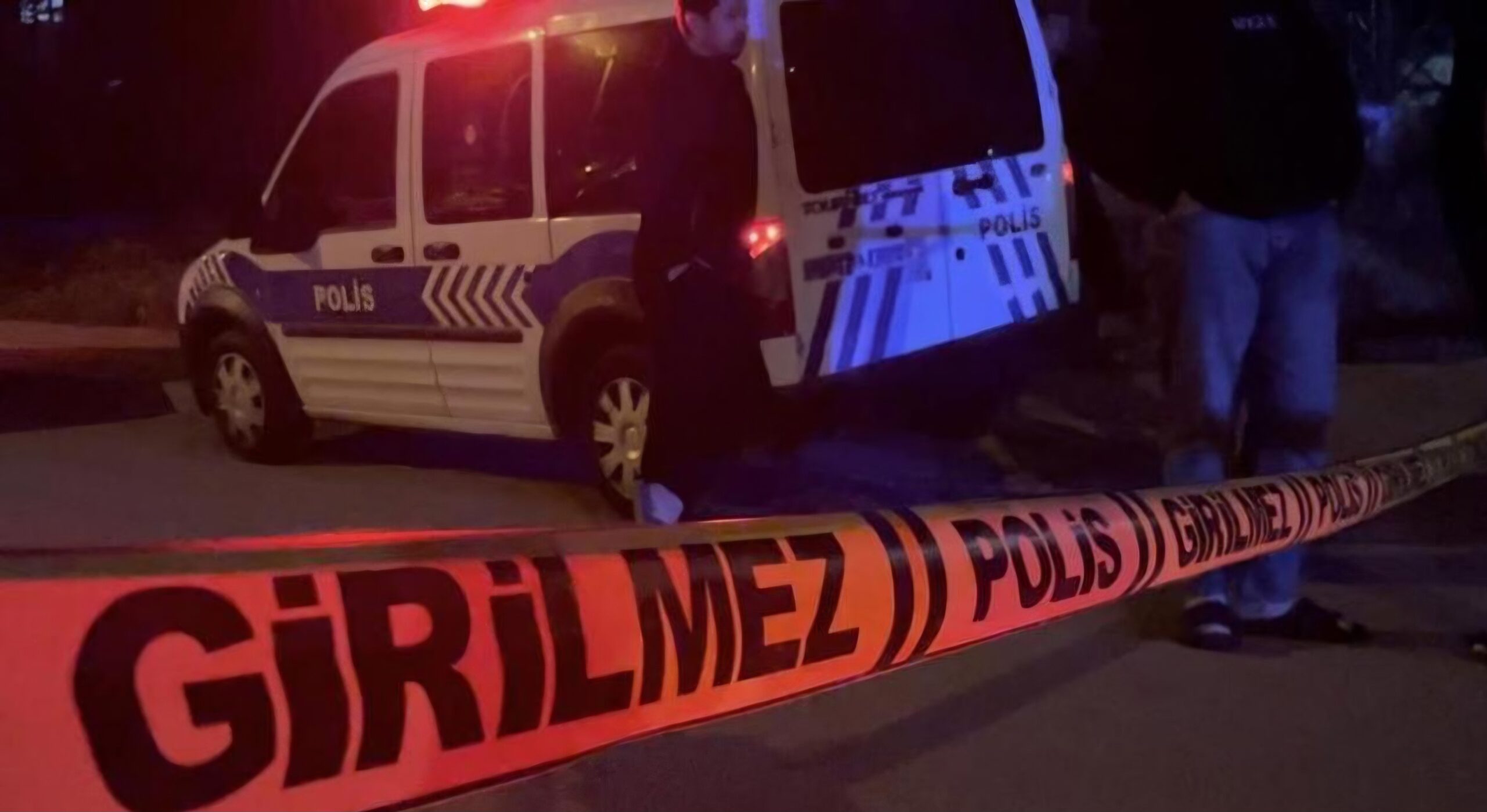 Evinde Ölü Bulundu Evinde Ölü Bulundu