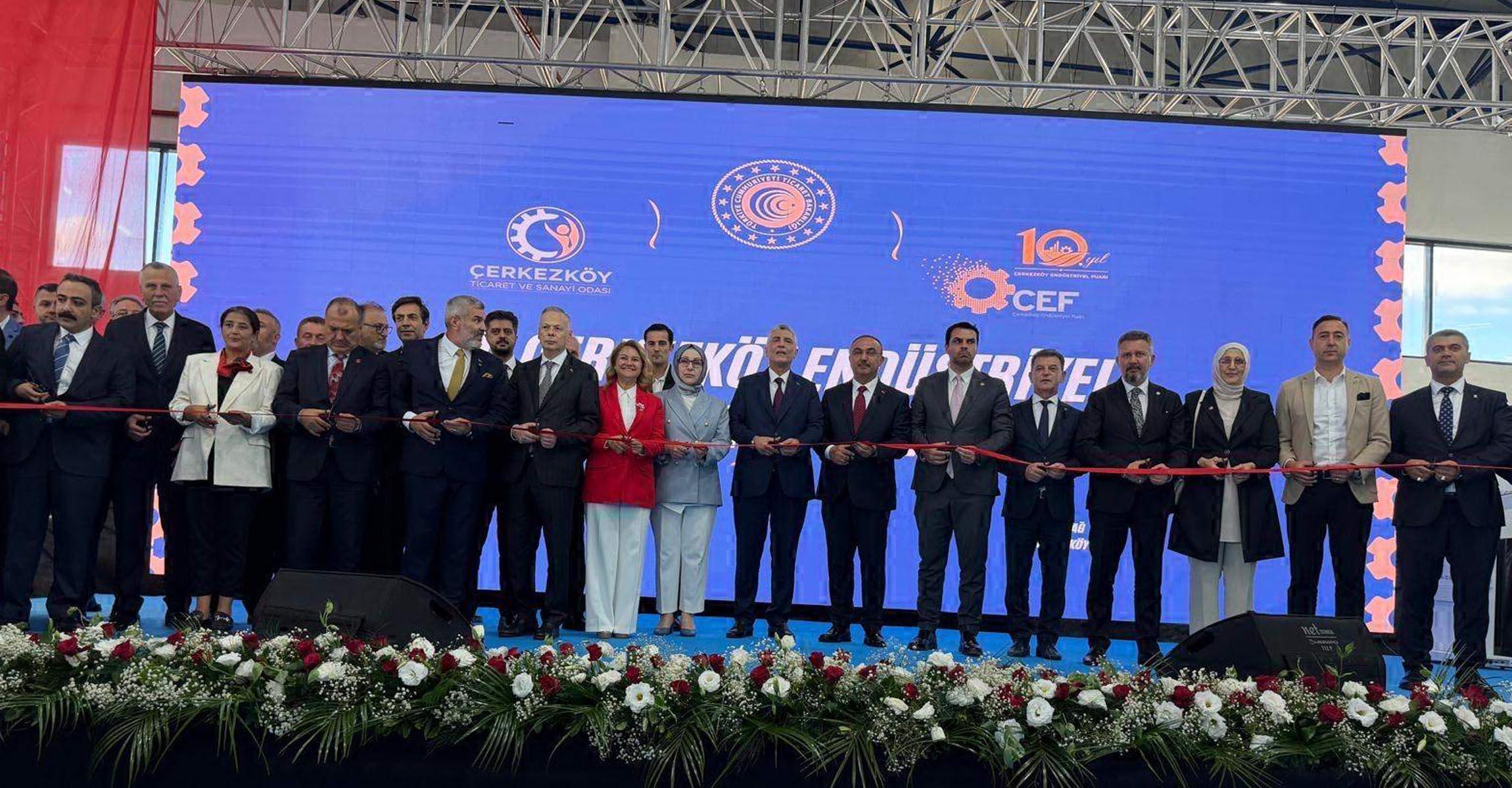 Bakan Bolat: İhracatta yıl sonunda 410 milyar doları aşacağız / Ek fotoğraflar Bakan Bolat: İhracatta yıl sonunda 410 milyar doları aşacağız / Ek fotoğraflar