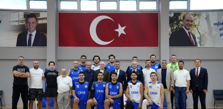 Başkan Sarıkurt`tan ÇBSK Basketbol Takımına Yeni Sezon Ziyareti