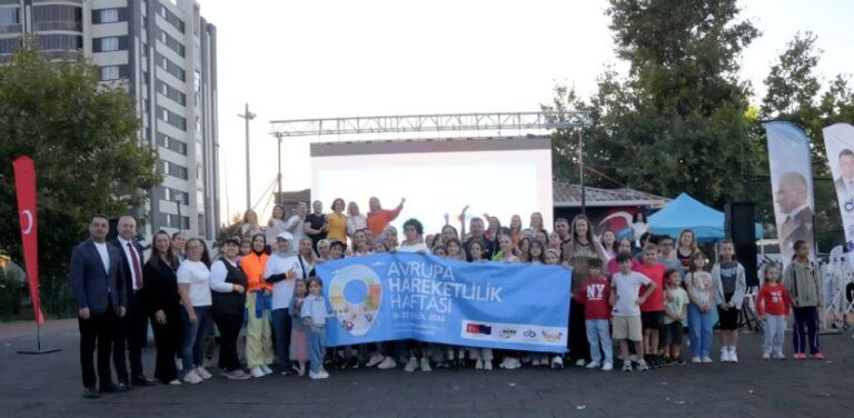 Çorlu`da Avrupa Hareketlilik Haftası Coşkuyla Kutlandı