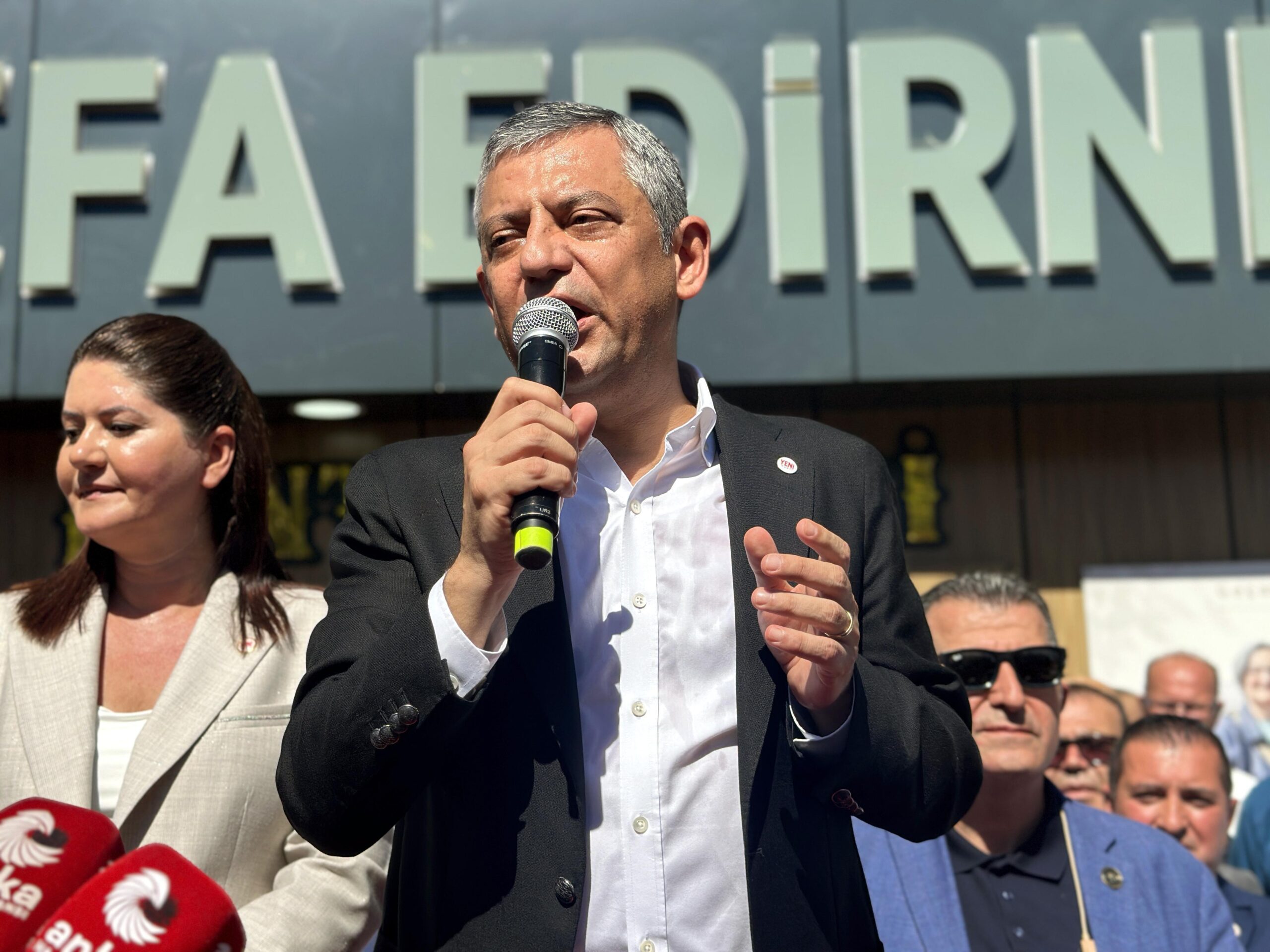 Özgür Özel: Bütün otoyolları devletleştireceğiz Özgür Özel: Bütün otoyolları devletleştireceğiz