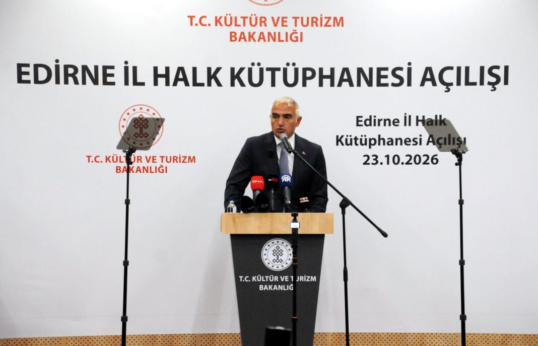 Bakan Ersoy: Kütüphaneleri çoğaltmak, toplumumuzun düşünce dünyasını zenginleştirmektir Bakan Ersoy: Kütüphaneleri çoğaltmak, toplumumuzun düşünce dünyasını zenginleştirmektir