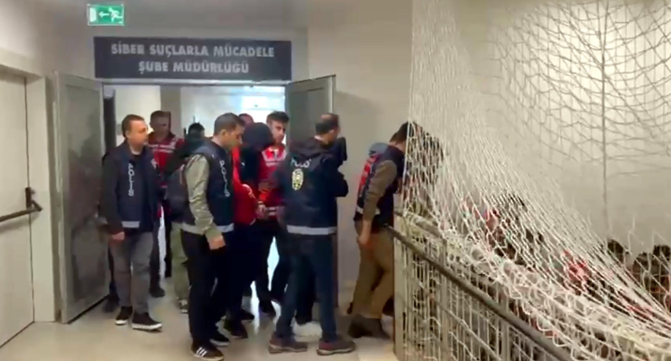 Çocuk Müstehcenliği Operasyonunda 6 Tutuklama Çocuk Müstehcenliği Operasyonunda 6 Tutuklama