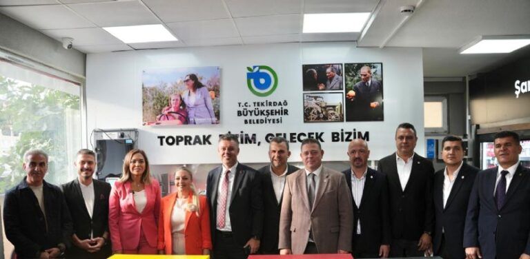 Çorlu`ya 2 TEK Market Birden Açıldı
