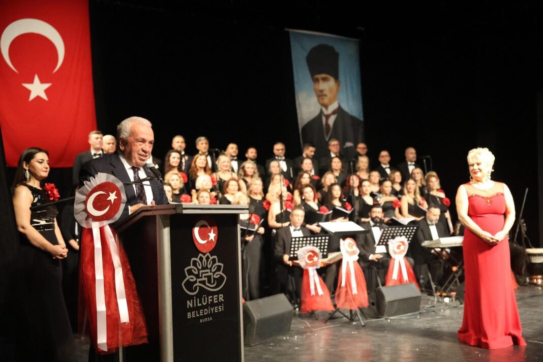 Cumhuriyet’in 103’üncü yılı Nilüfer’de konserle kutlandı Cumhuriyet’in 103’üncü yılı Nilüfer’de konserle kutlandı