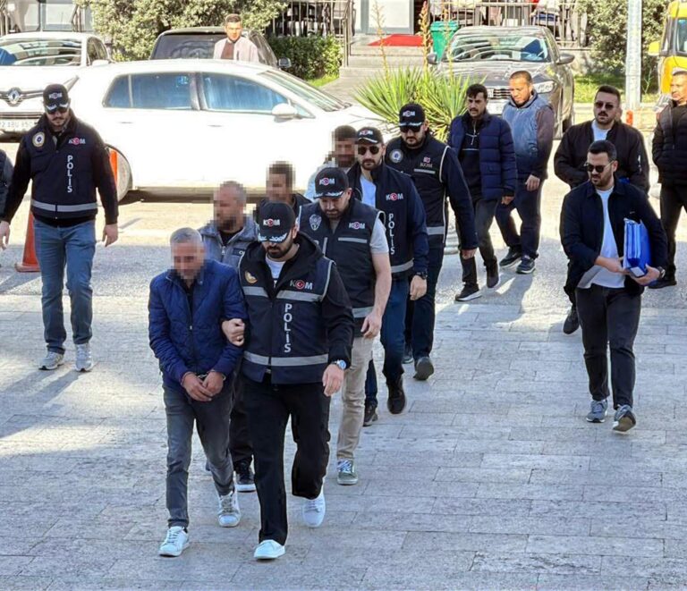 Edirne’de tefecilere operasyon; 4 şüpheli adliyede