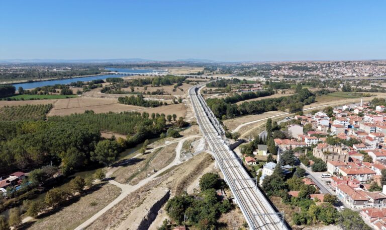 ‘Halkalı-Kapıkule Hızlı Tren Hattı Edirne’nin ticari potansiyelinin gelişmesine katkı sağlar’